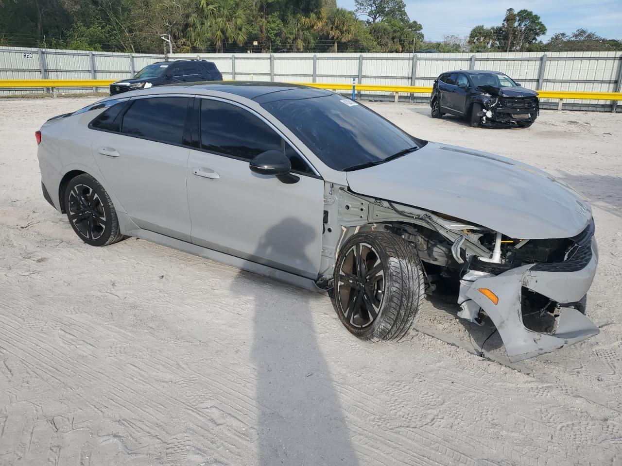 2023 KIA K5 GT LINE - Фото 4