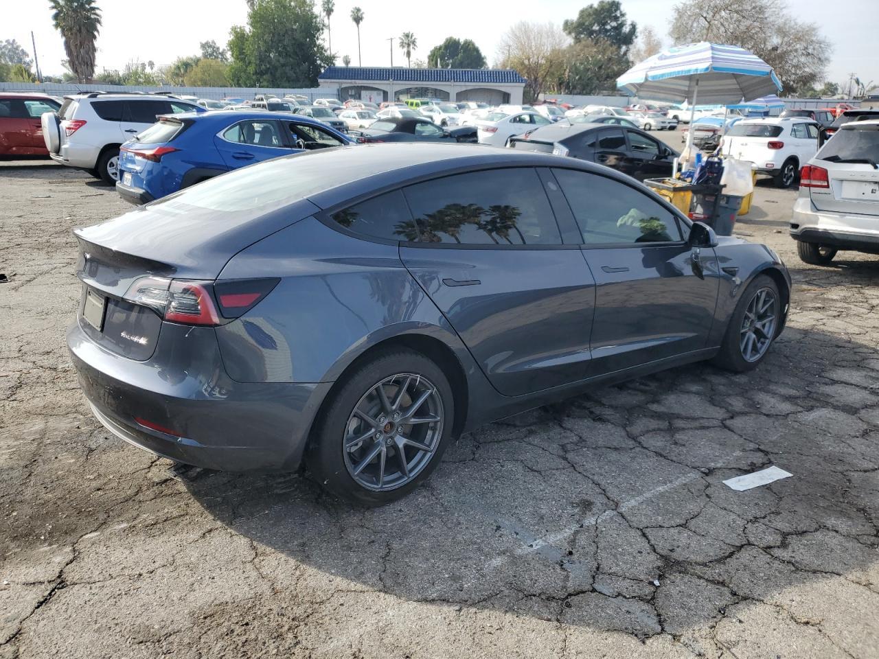2022 TESLA MODEL 3 - Image 3