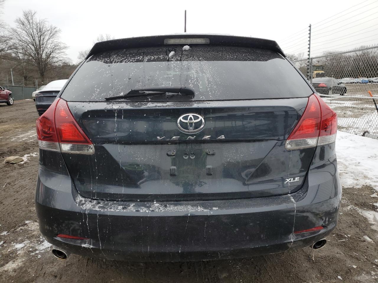 2013 TOYOTA VENZA LE - Фото 6