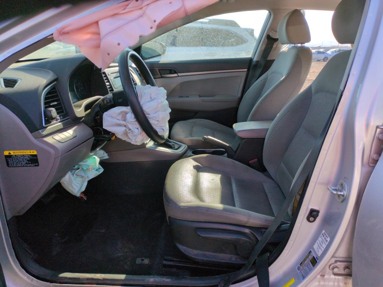 2017 HYUNDAI ELANTRA SE - Image 7