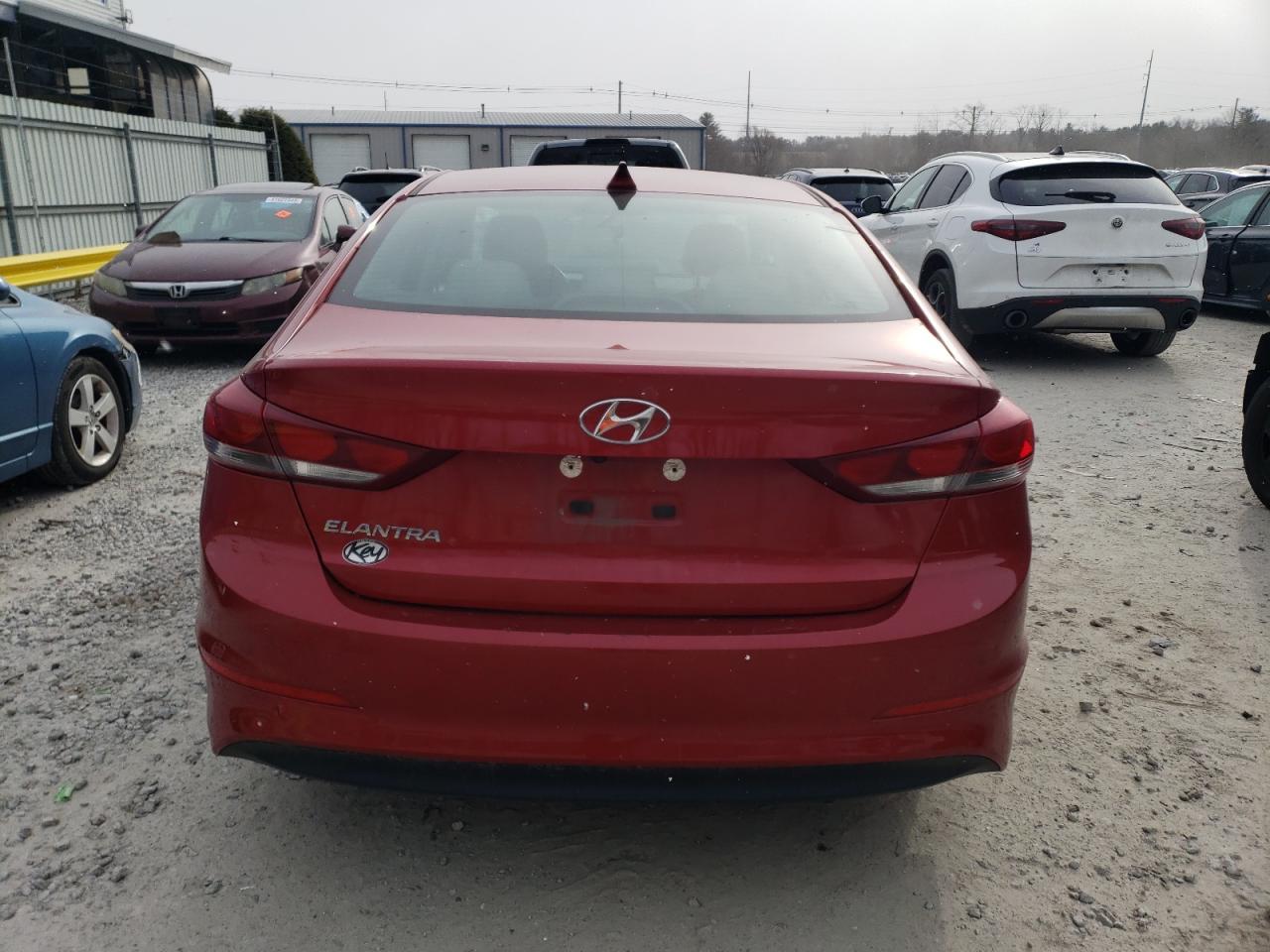 2018 HYUNDAI ELANTRA SE - Фото 6