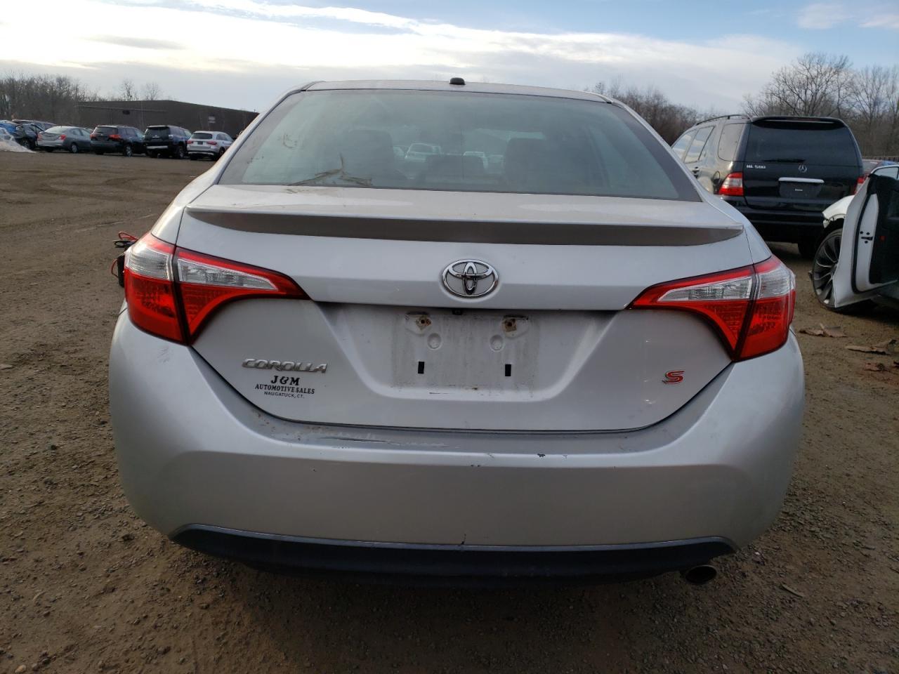 2014 TOYOTA COROLLA L - Image 6