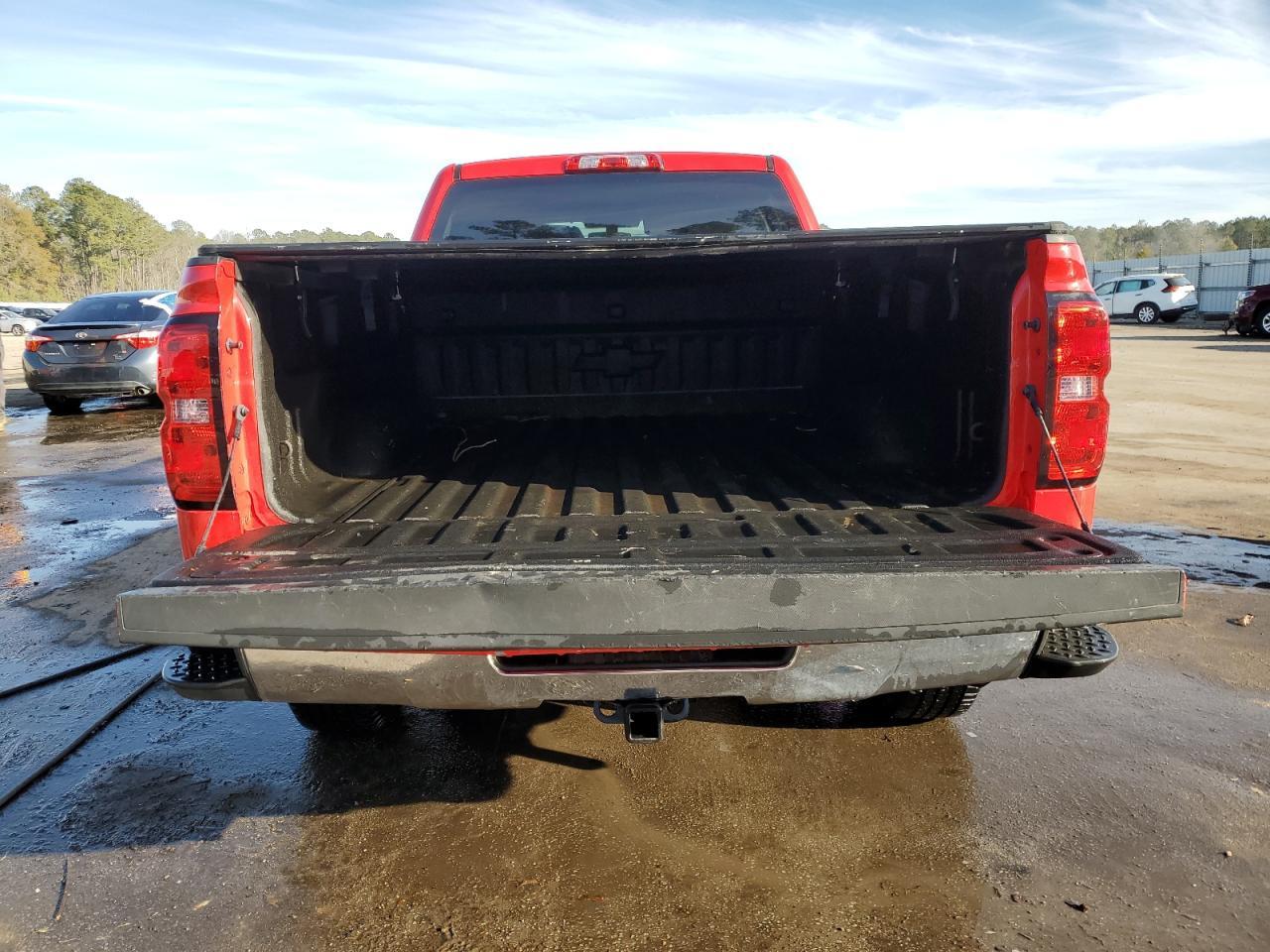 2018 CHEVROLET SILVERADO - Фото 6