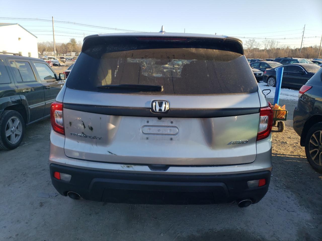 2019 HONDA PASSPORT S - Фото 6