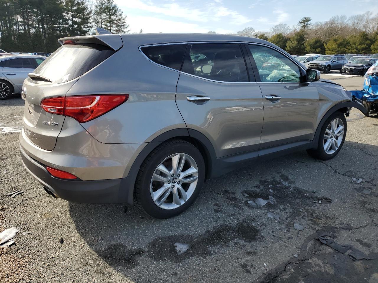 2013 HYUNDAI SANTA FE S - Image 3