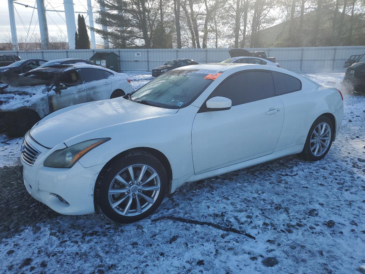 2011 INFINITI G37