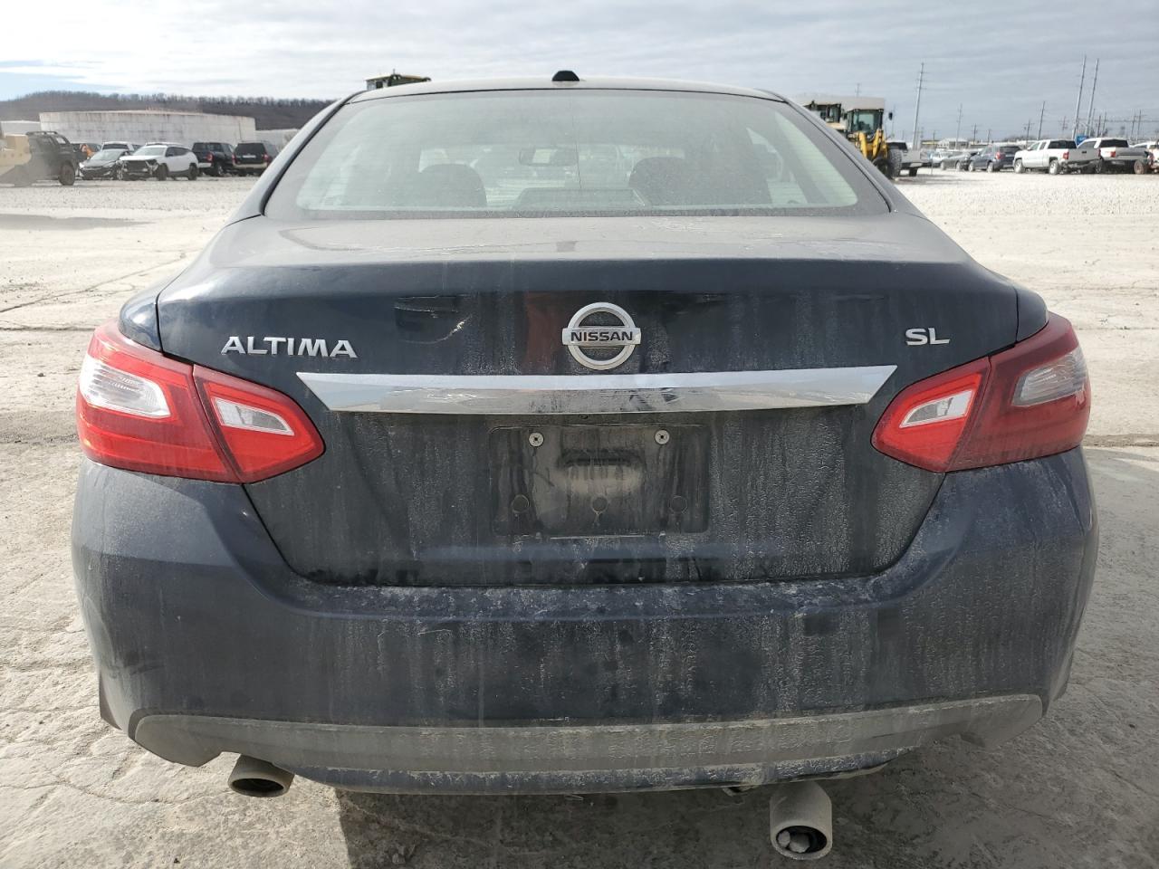 2017 NISSAN ALTIMA 2.5 - Фото 6