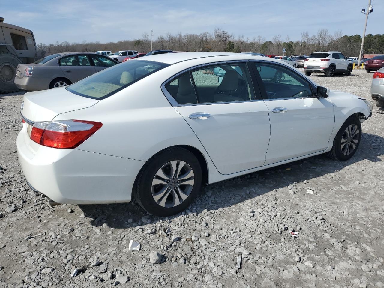 2014 HONDA ACCORD LX - Фото 3