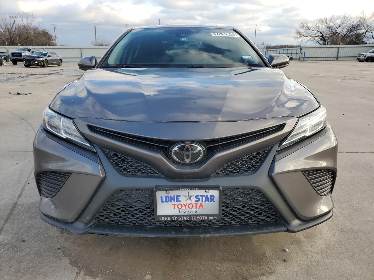 2020 TOYOTA CAMRY SE - Image 5