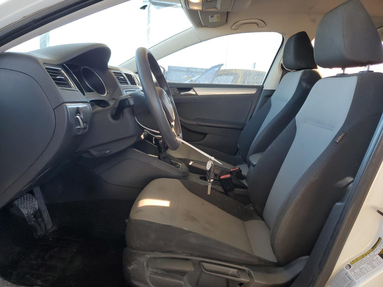 2017 VOLKSWAGEN JETTA S - Фото 7