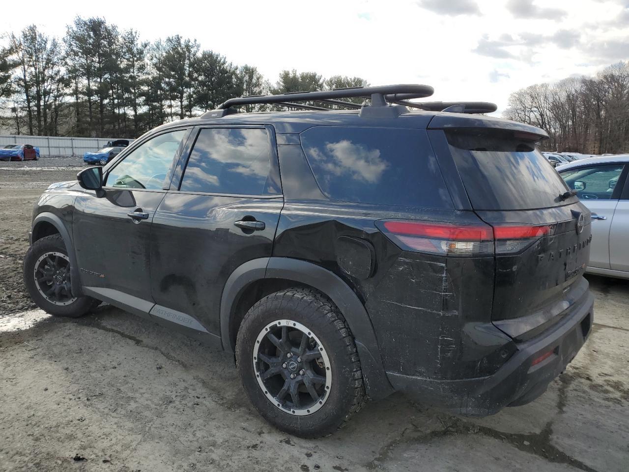2024 NISSAN PATHFINDER - Фото 2