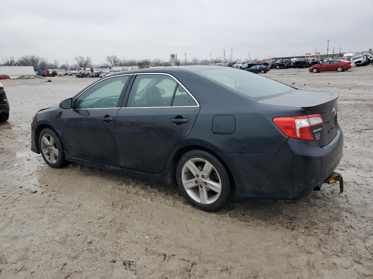 2012 TOYOTA CAMRY BASE - Фото 2