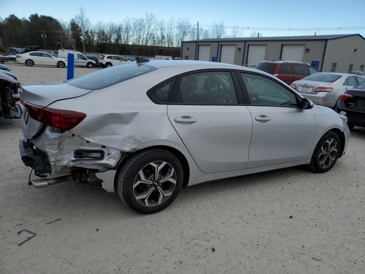 2021 KIA FORTE FE - Image 3