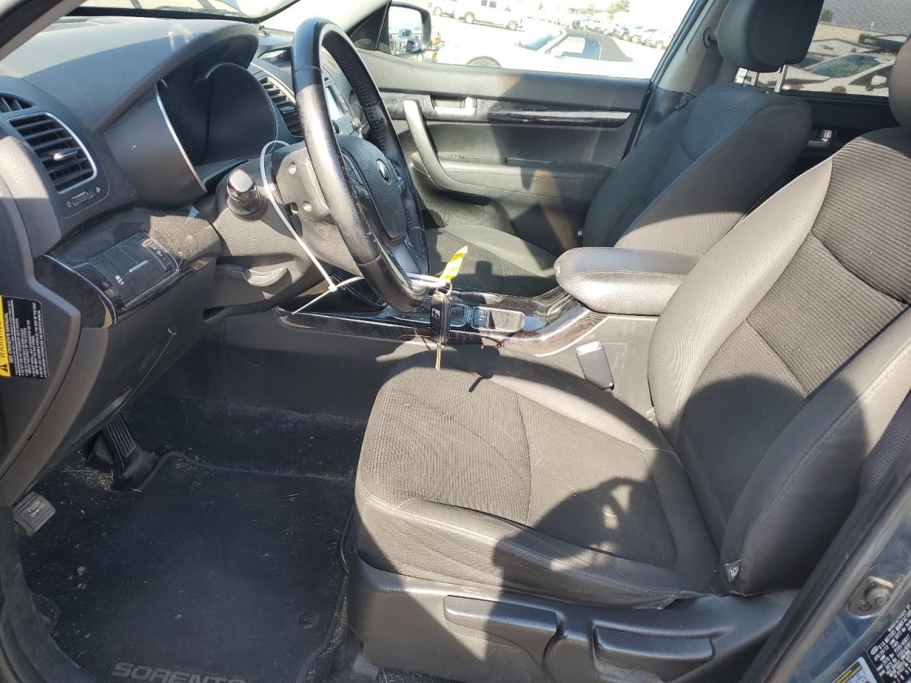 2014 KIA SORENTO LX - Фото 7