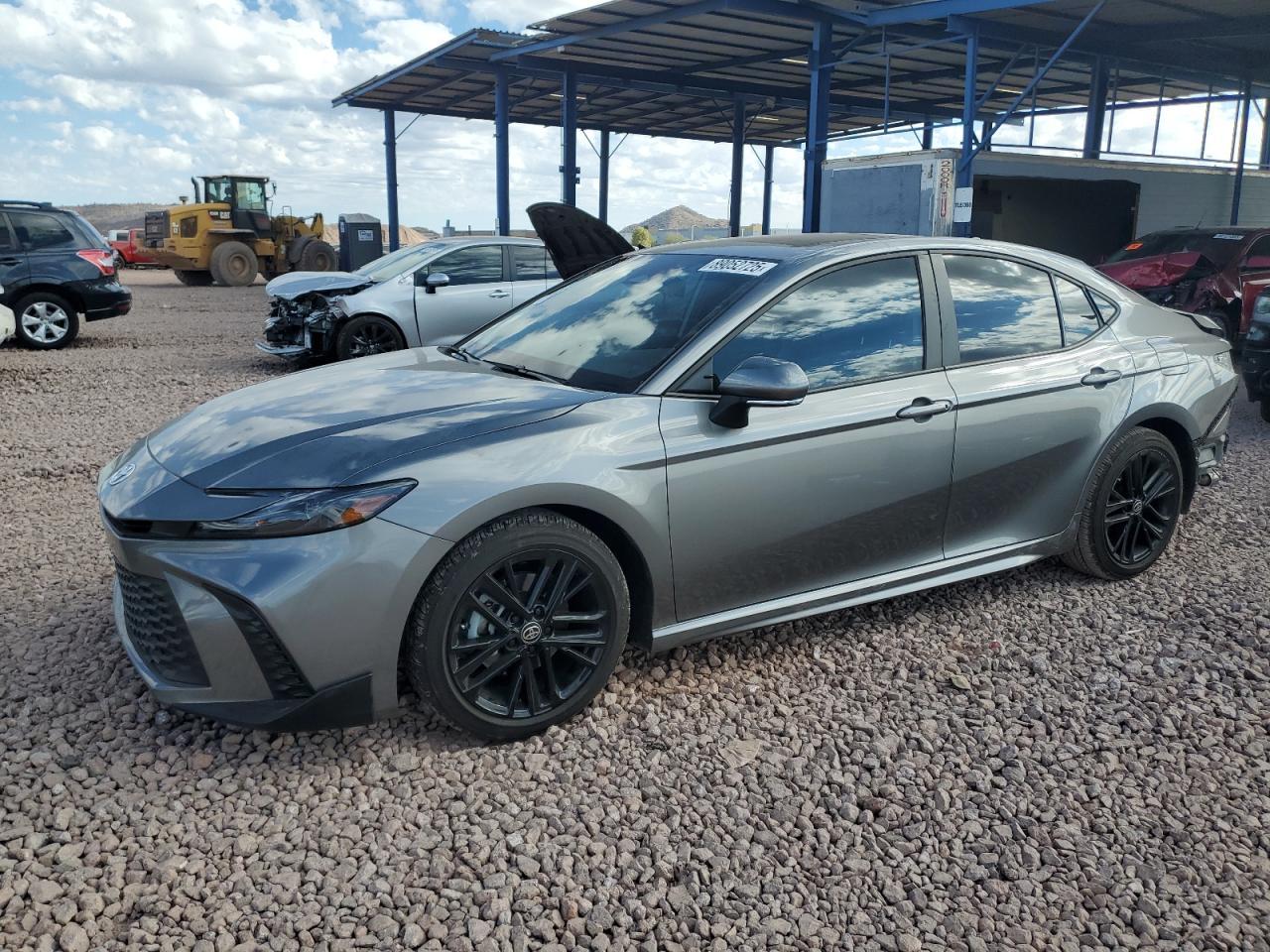 2025 TOYOTA CAMRY XSE