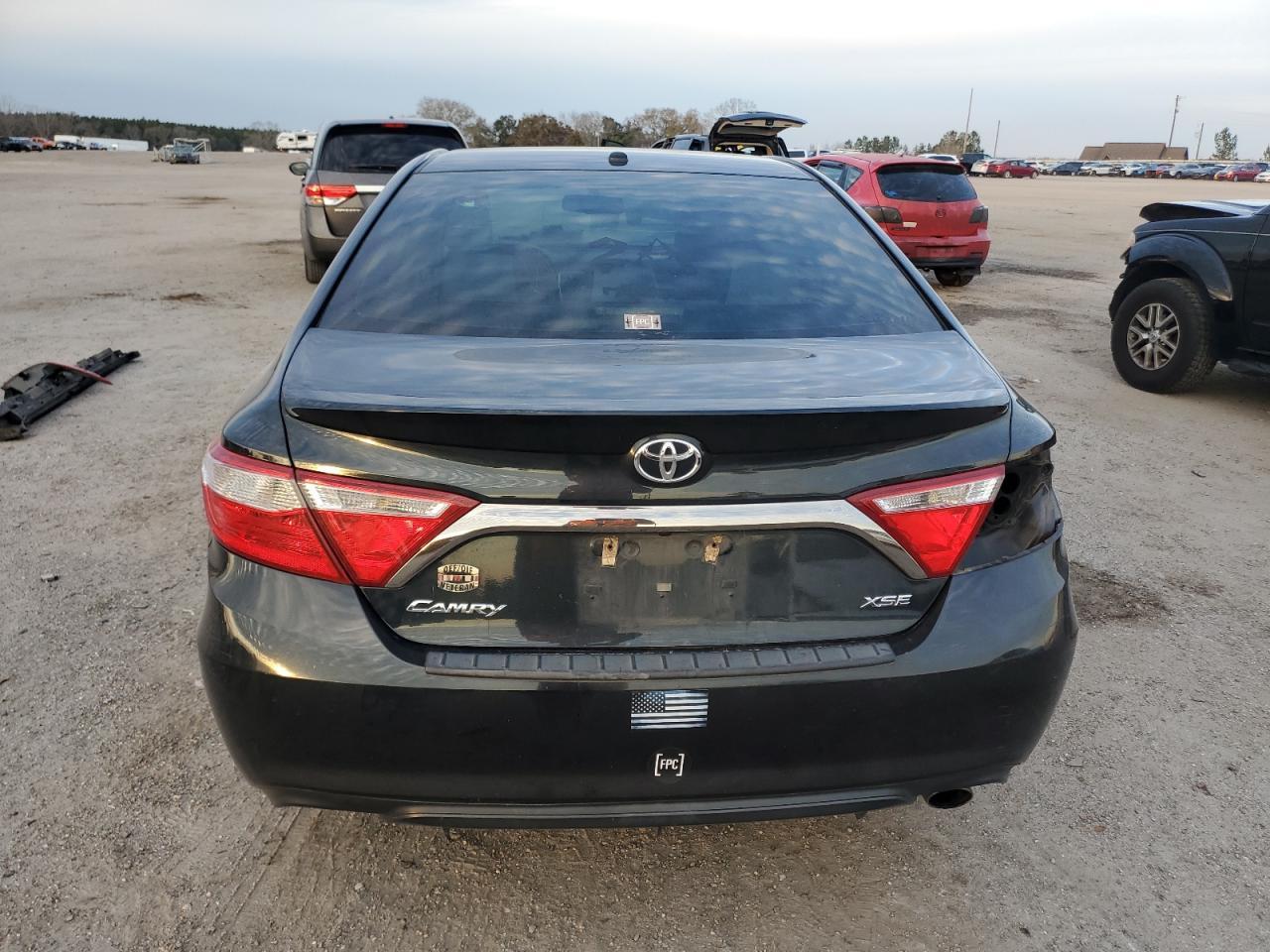 2015 TOYOTA CAMRY LE - Фото 6