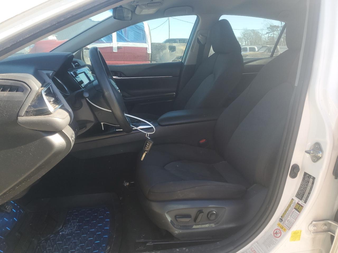 2018 TOYOTA CAMRY L - Image 7