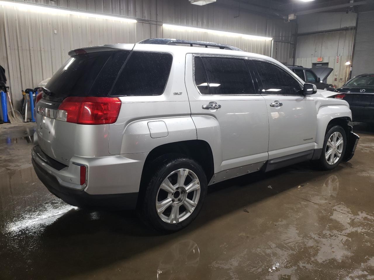 2016 GMC TERRAIN SL - Фото 3
