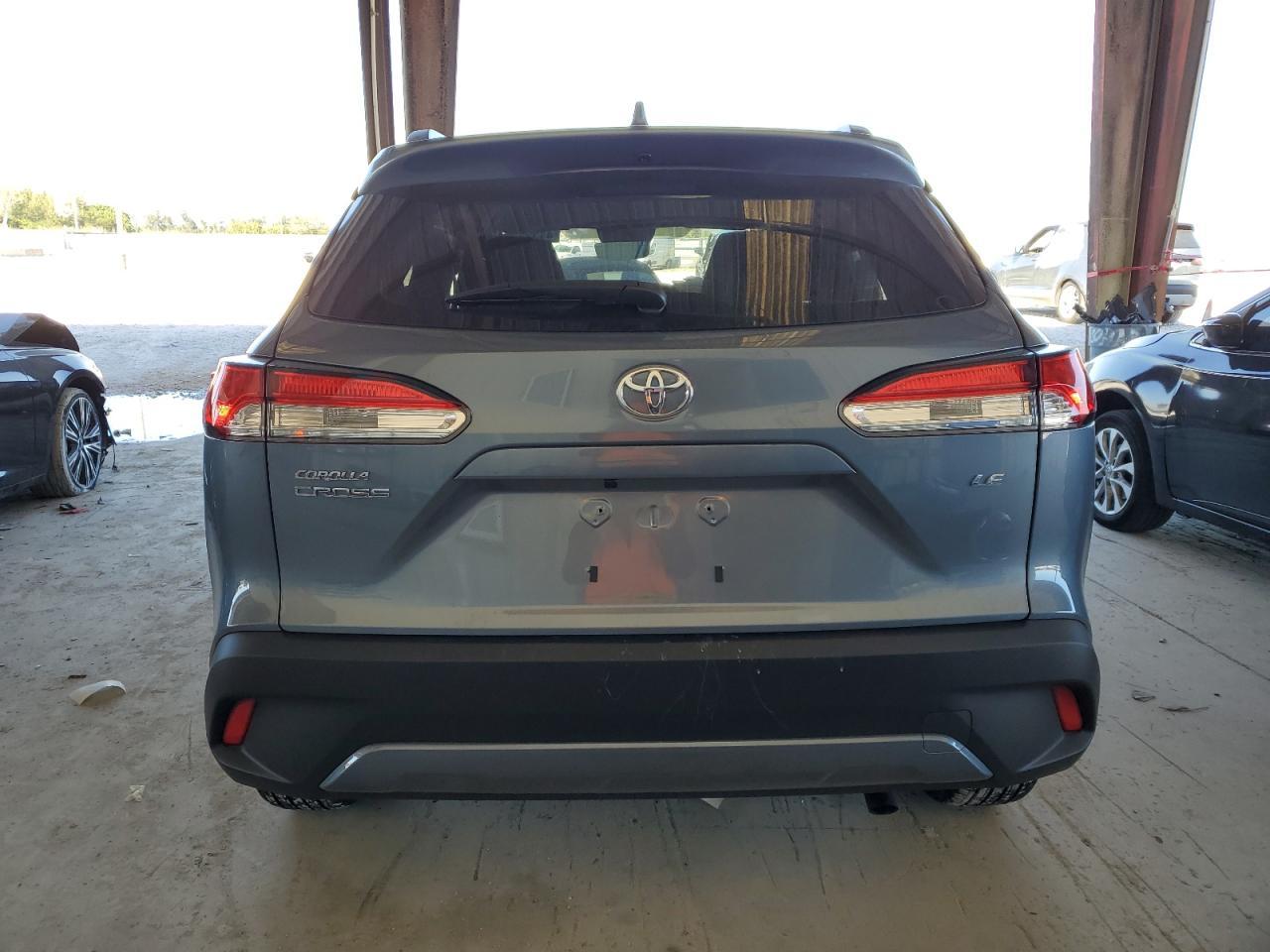 2024 TOYOTA COROLLA CR - Image 6