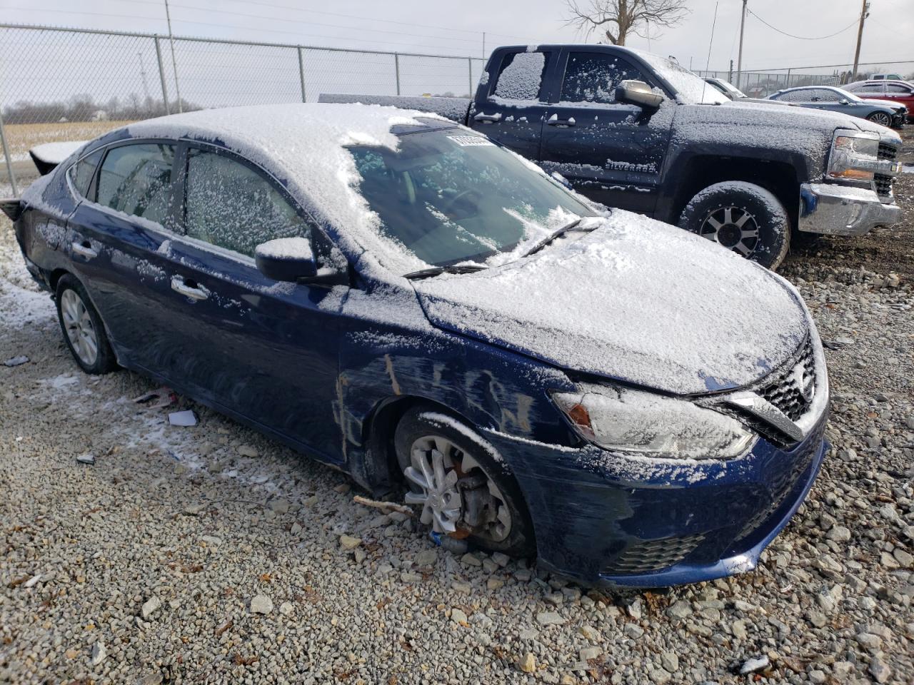 2017 NISSAN SENTRA S - Фото 4