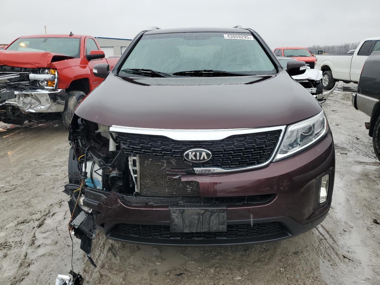 2015 KIA SORENTO LX - Image 5