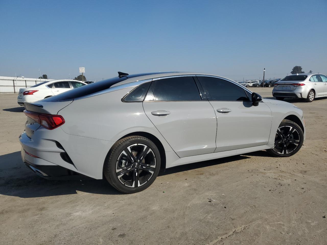 2021 KIA K5 GT LINE - Image 3