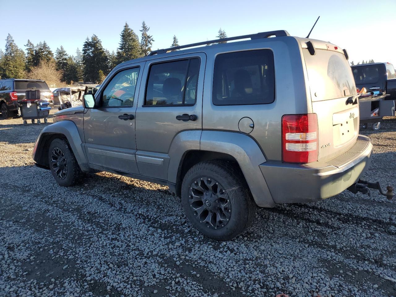 2012 JEEP LIBERTY SP - Фото 2