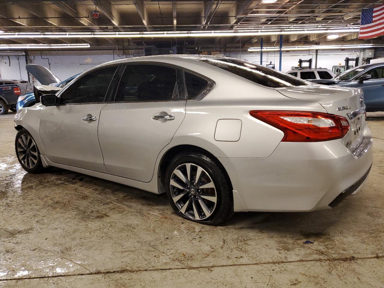 2016 NISSAN ALTIMA 2.5 - Фото 2