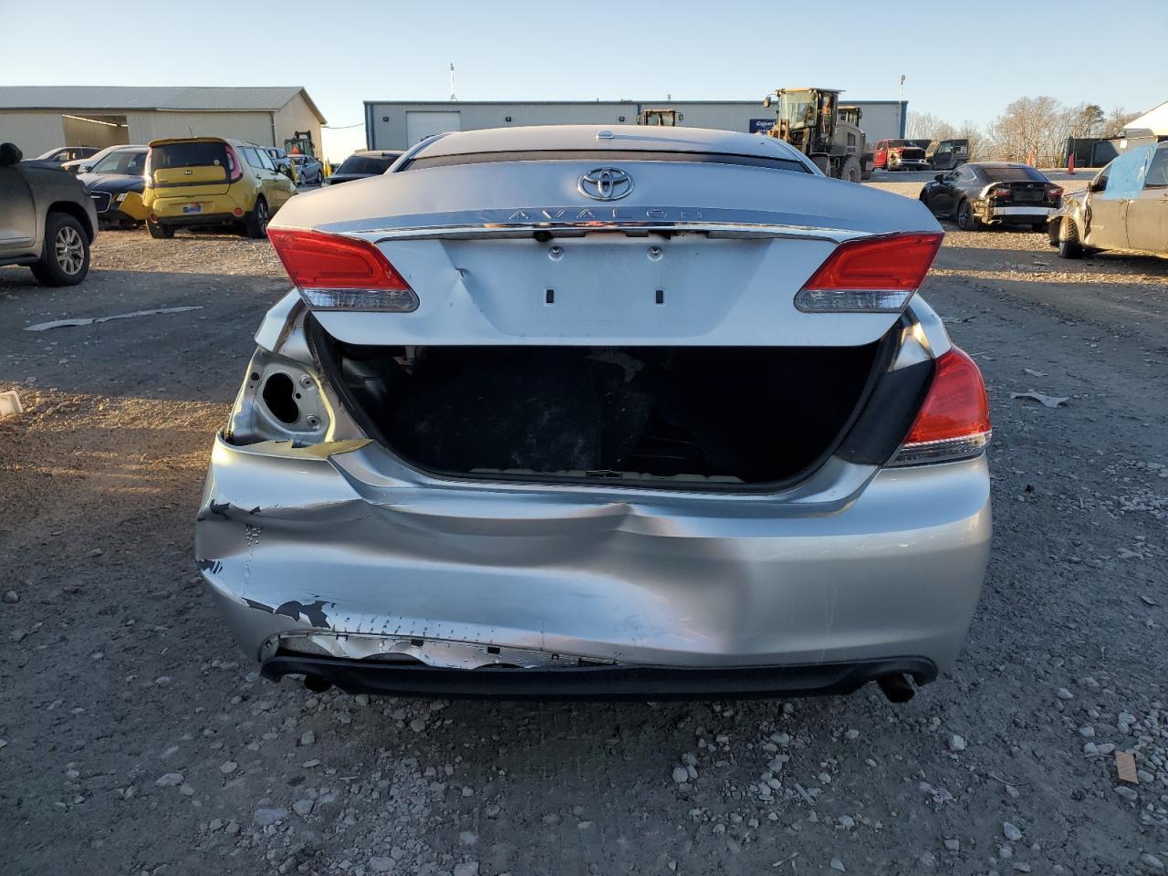 2011 TOYOTA AVALON BAS - Фото 6