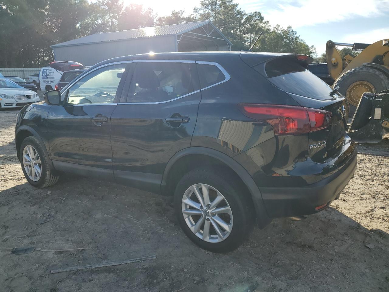 2018 NISSAN ROGUE SPOR - Фото 2