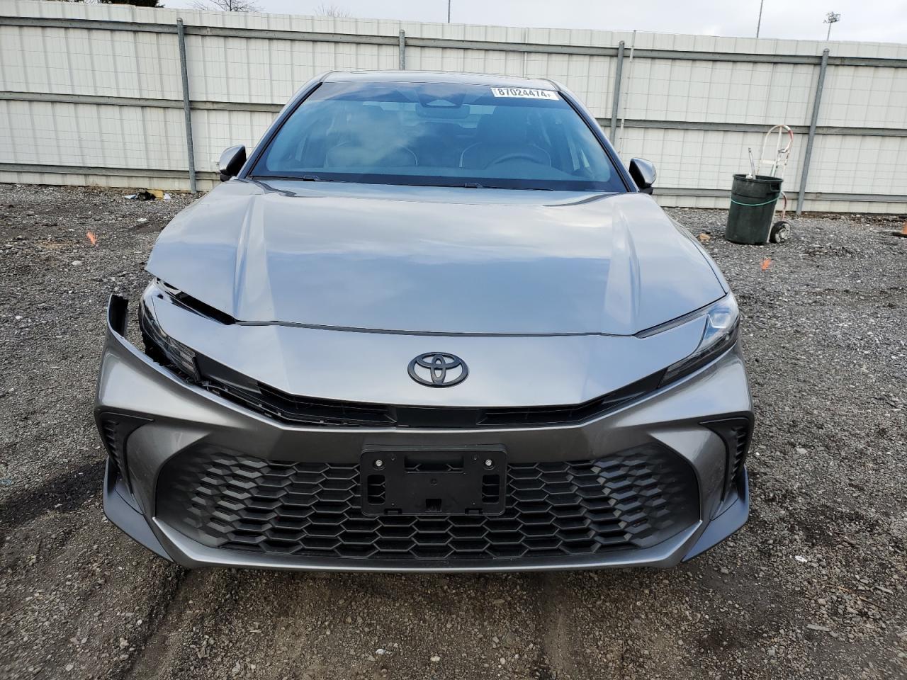 2025 TOYOTA CAMRY XSE - Фото 5