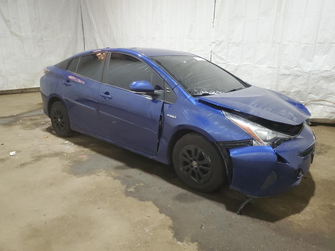 2016 TOYOTA PRIUS - Фото 4