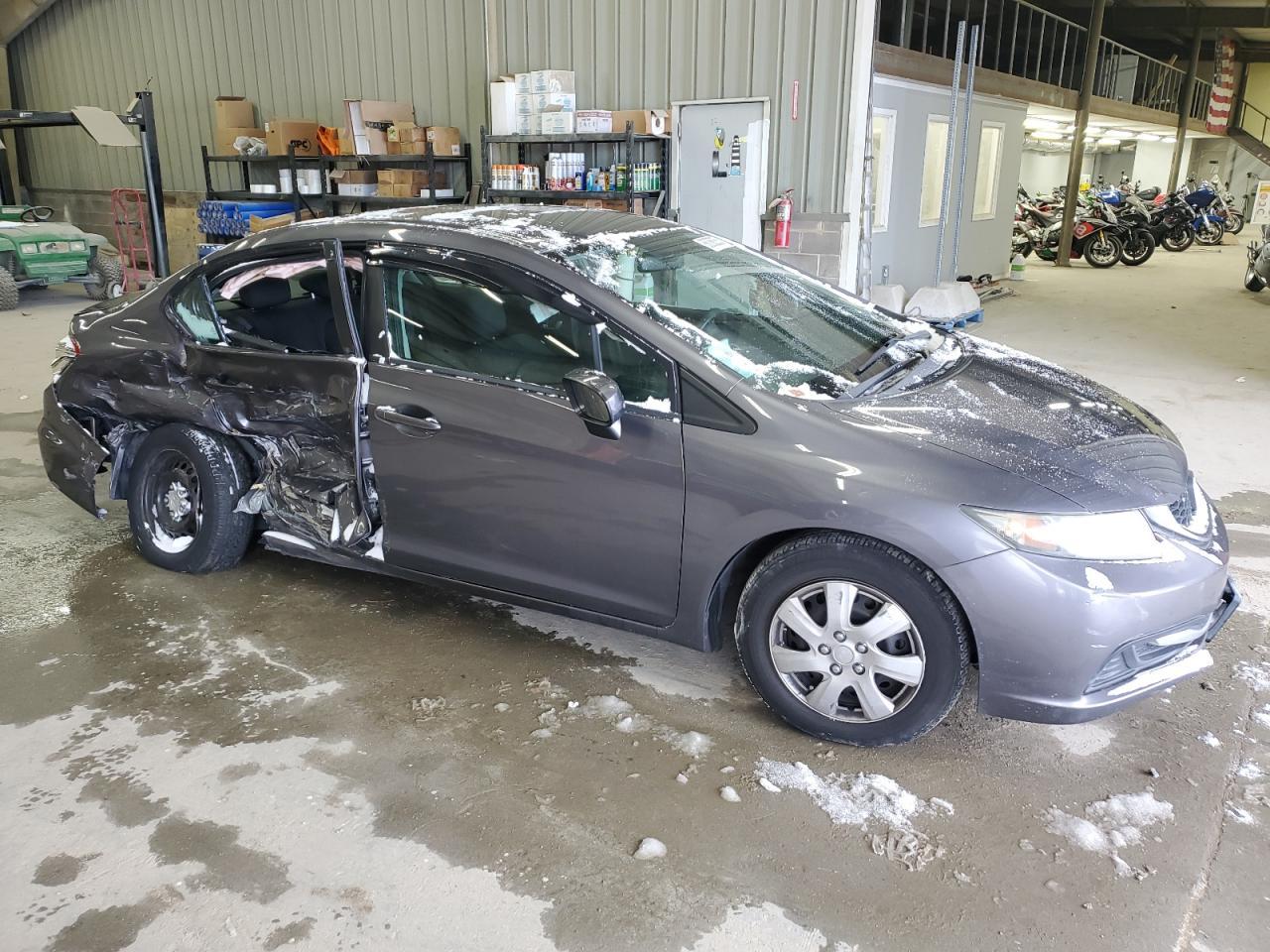 2015 HONDA CIVIC LX - Image 4