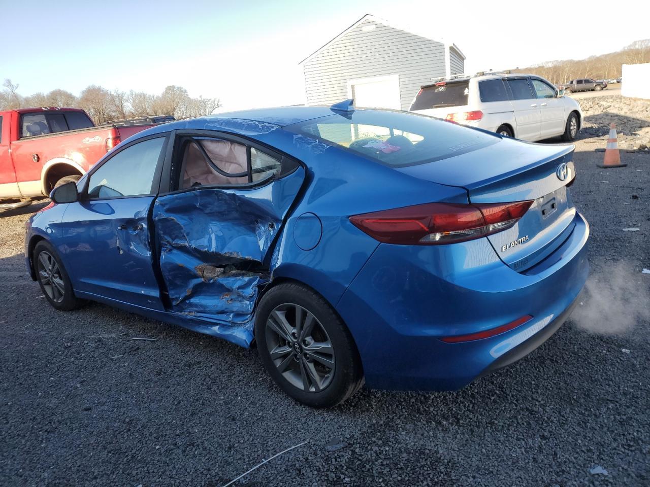 2017 HYUNDAI ELANTRA SE - Фото 2