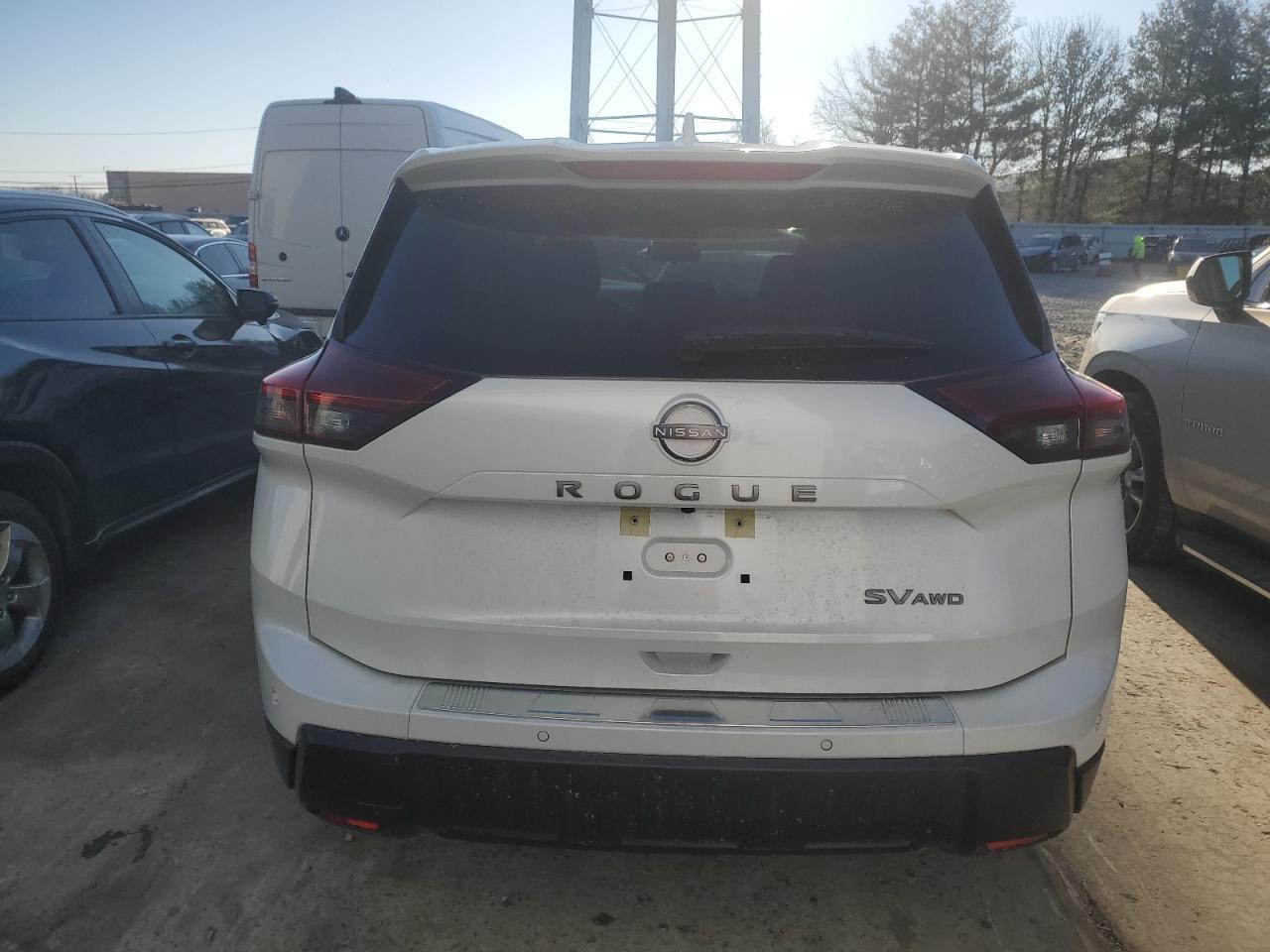 2024 NISSAN ROGUE SV - Image 6