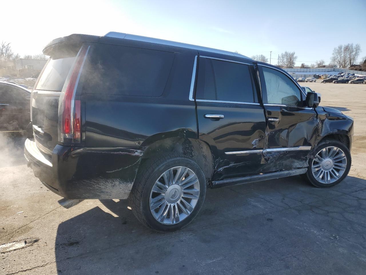 2016 CADILLAC ESCALADE P - Image 3