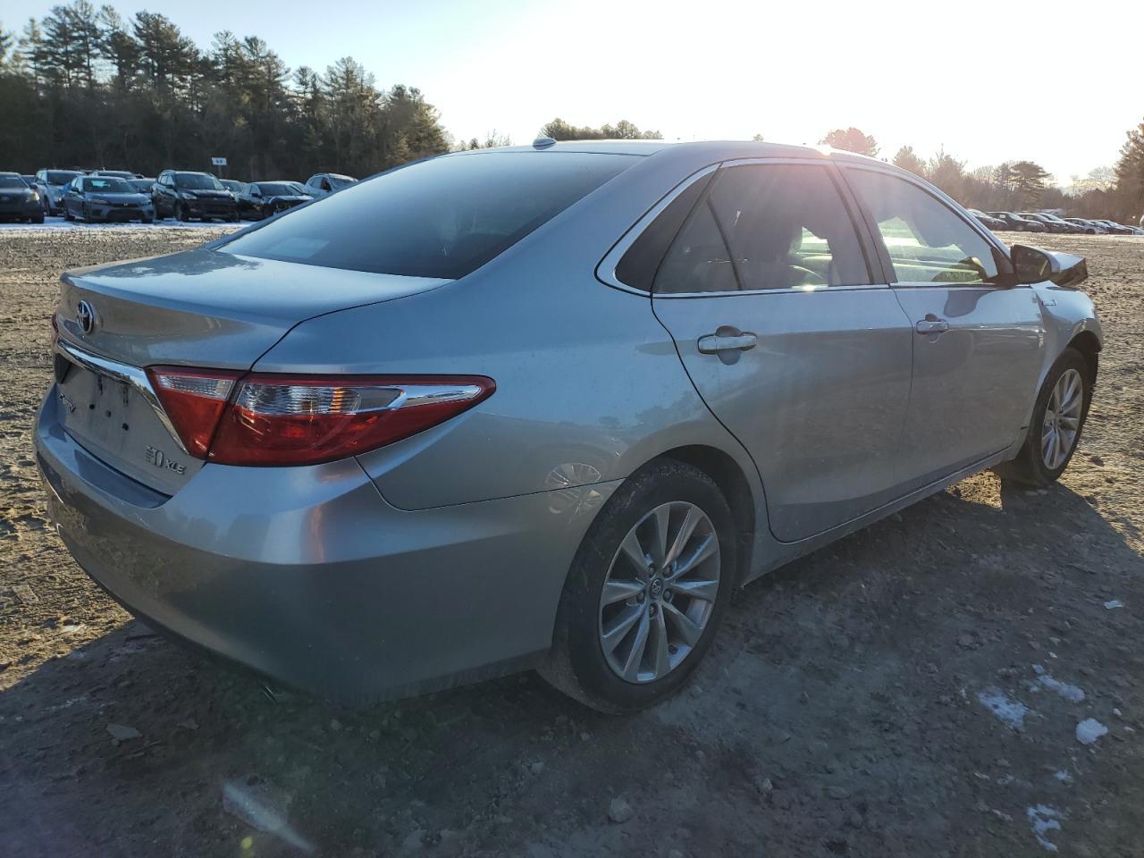 2016 TOYOTA CAMRY HYBR - Фото 3