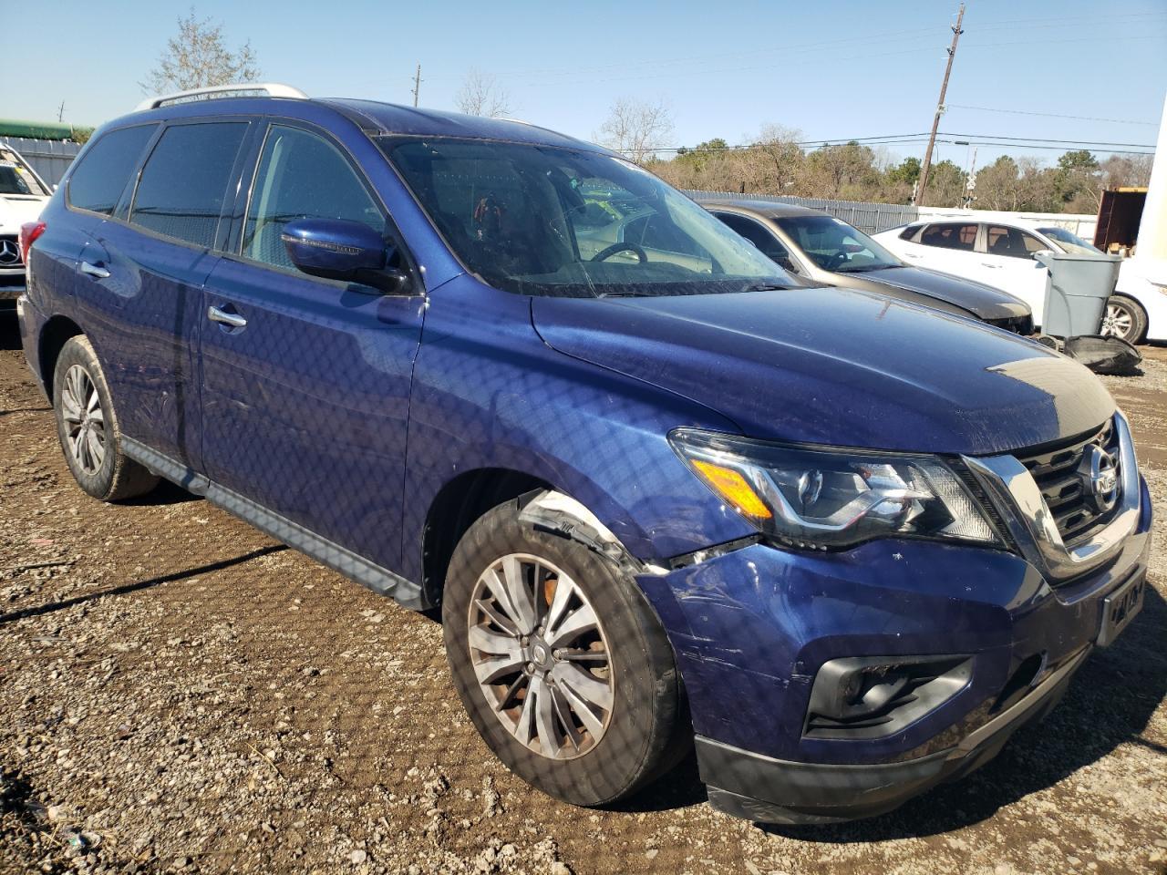 2017 NISSAN PATHFINDER - Фото 4