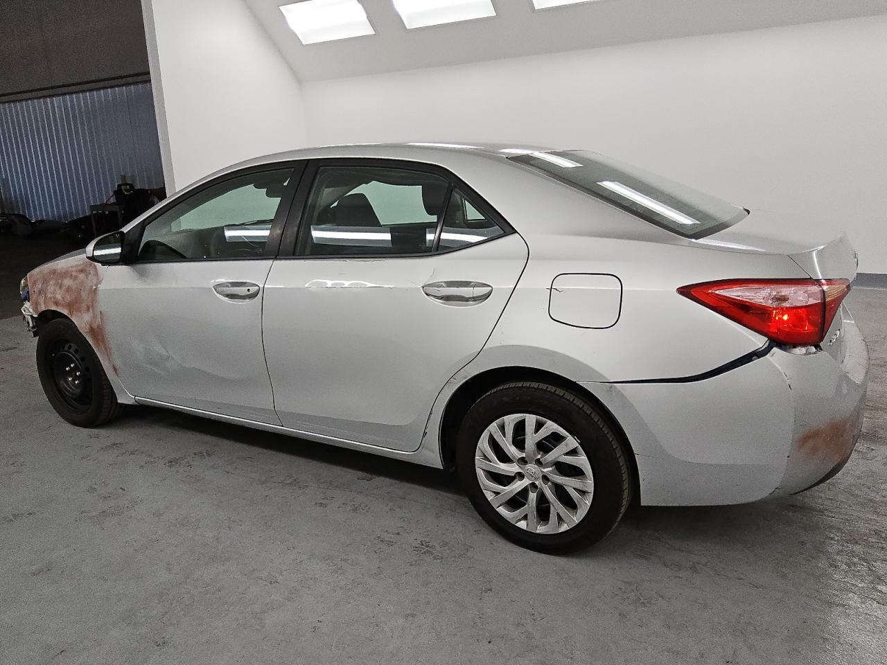 2019 TOYOTA COROLLA L - Image 2