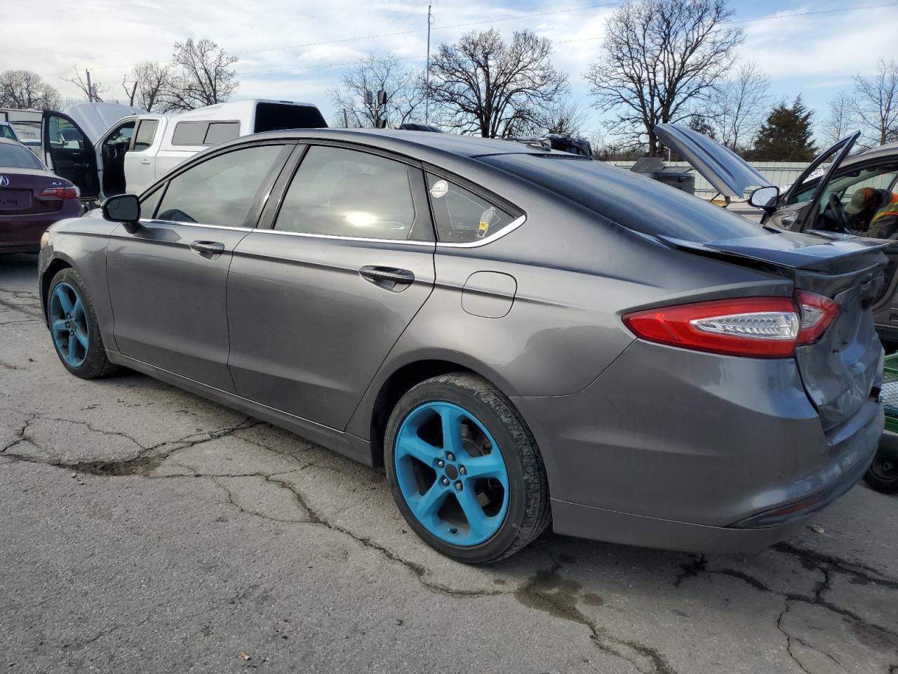 2013 FORD FUSION SE - Фото 2