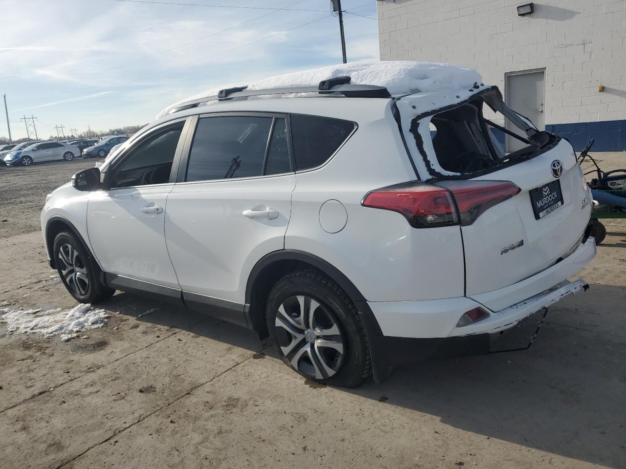 2017 TOYOTA RAV4 LE - Image 2