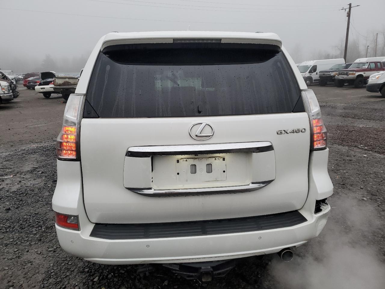 2017 LEXUS GX 460 - Image 6