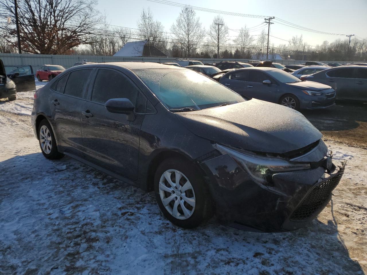 2020 TOYOTA COROLLA LE - Фото 4