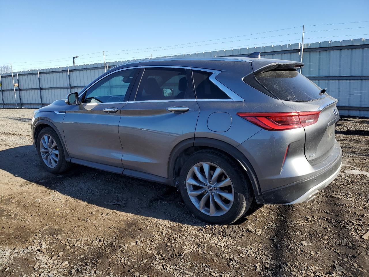 2019 INFINITI QX50 ESSEN - Image 2