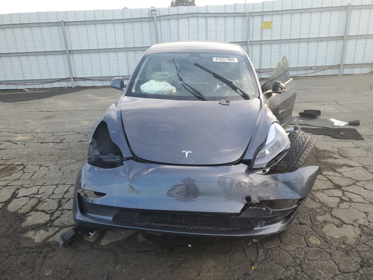 2022 TESLA MODEL 3 - Image 5