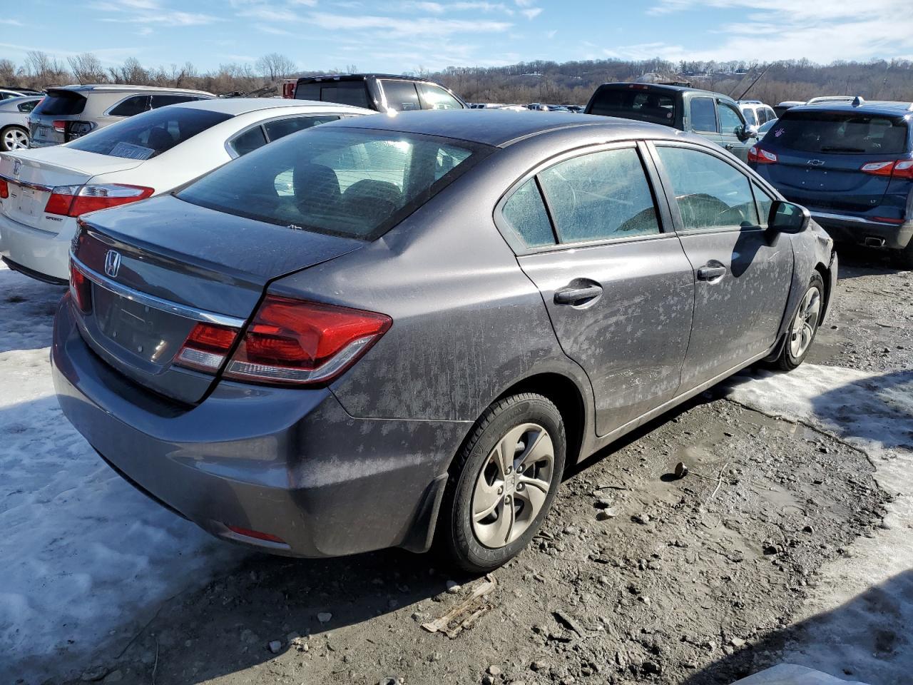 2015 HONDA CIVIC LX - Image 3