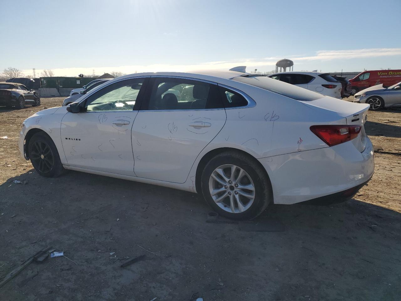 2017 CHEVROLET MALIBU LT - Image 2