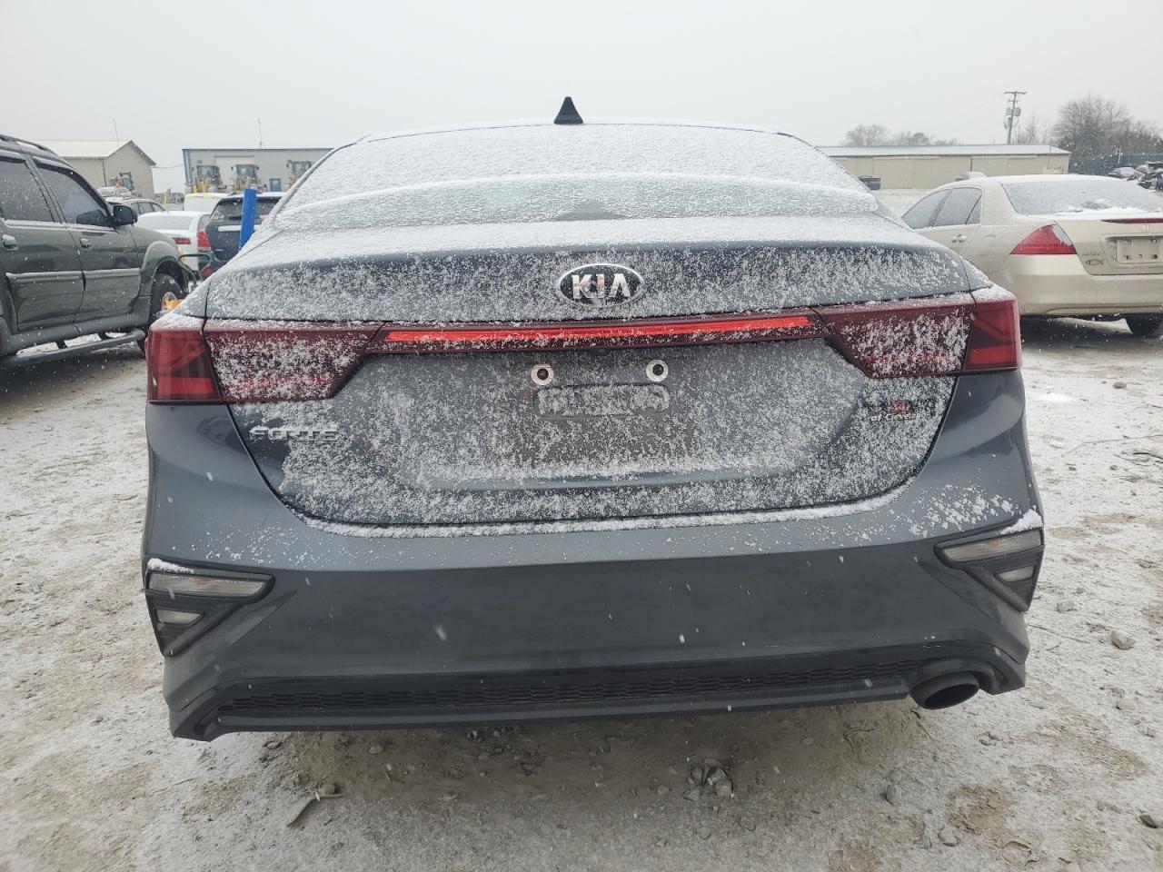 2020 KIA FORTE FE - Фото 6