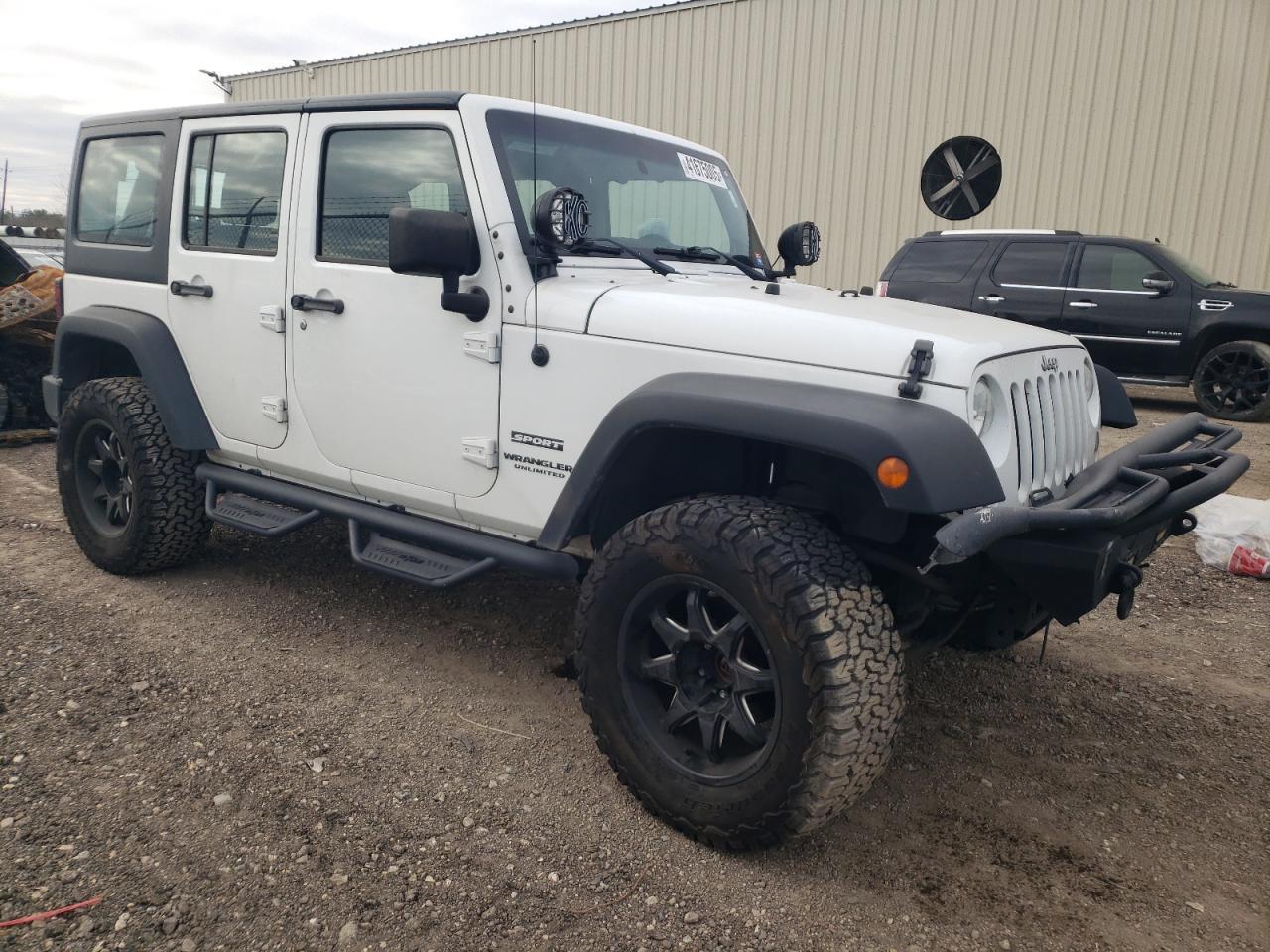 2015 JEEP WRANGLER U - Фото 4