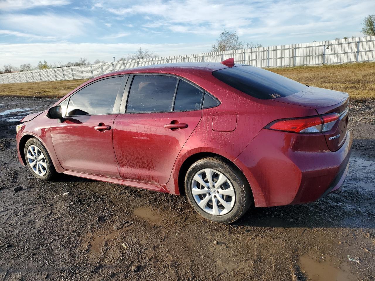 2022 TOYOTA COROLLA LE - Фото 2